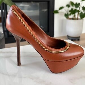 Sergio Rossi Tan Platform Heels with Gold Accent